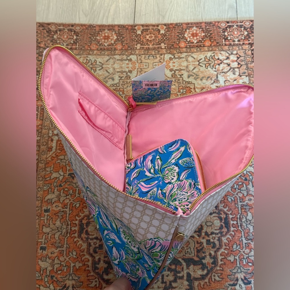Lilly Pulitzer Tech Pouch Set in Cumulus Blue & Chick Magnet With Original Tags - Picture 15 of 16
